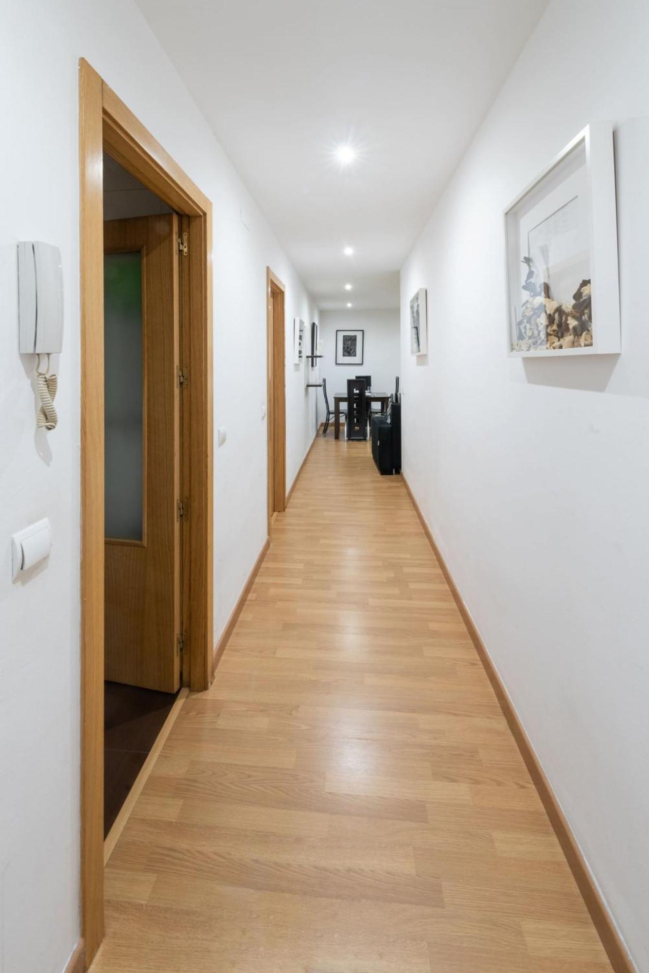 Apartamentos Day Madrid San Antonio Centro Gran Via Sol Malasana Buitenkant foto