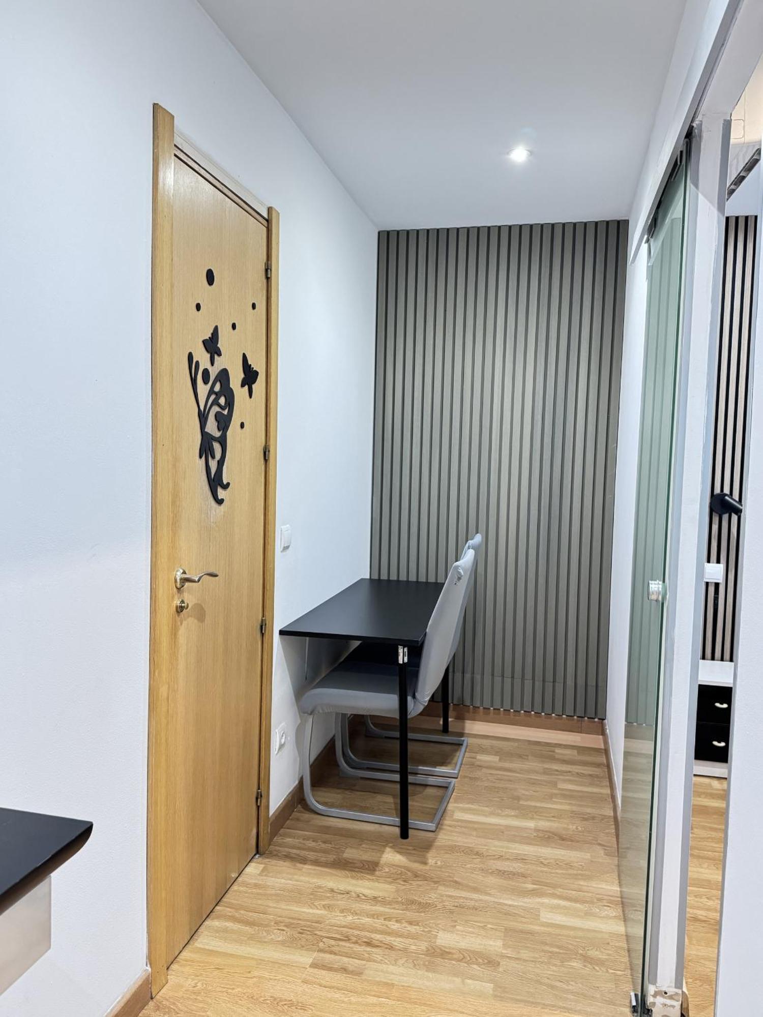 Apartamentos Day Madrid San Antonio Centro Gran Via Sol Malasana Buitenkant foto